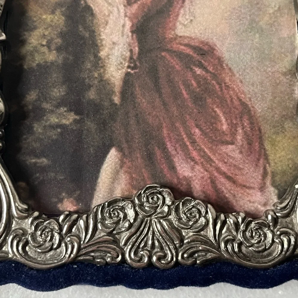 Vintage silver plated ornate picture frame blue velvet back